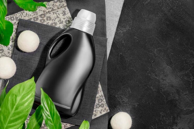 bottle washing gel textile napkins black background with copy space 187216 3405 1