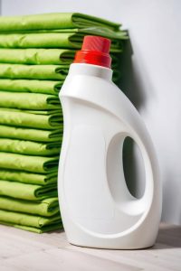 خرید عمده مایع لباسشویی با دست بدون اسیب به پوست