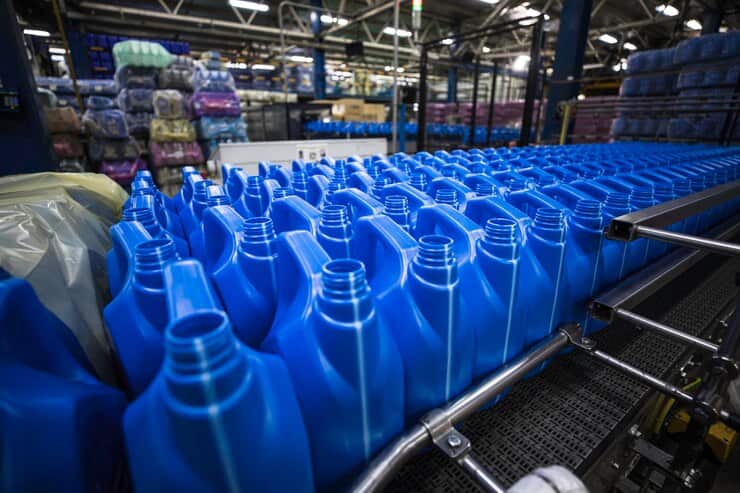 oil-is-dispensed-gallon-lubricant_478515-10762 (1)