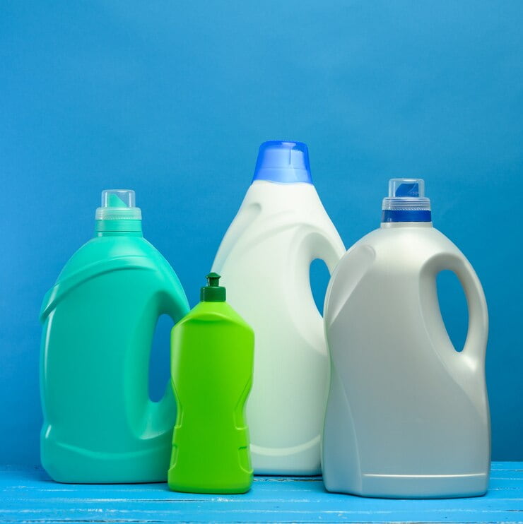 plastic-bottles-with-detergents-blue-background-close-up_116441-16415 (1)
