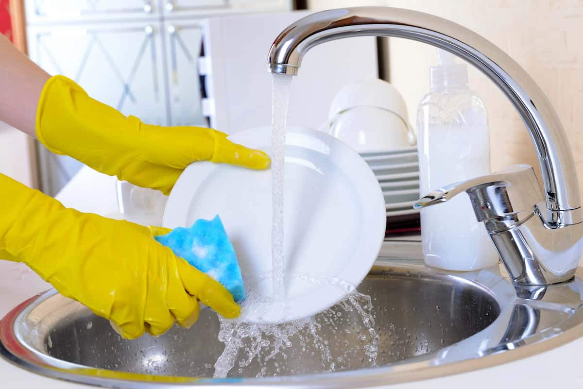 مایع ظرفشویی با رایحه توت فرنگی